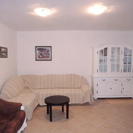 Pink Mimosa Apartment