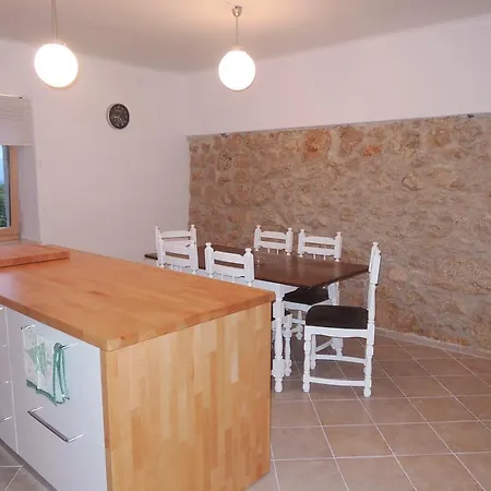 Appartement Pink Mimosa Malinska